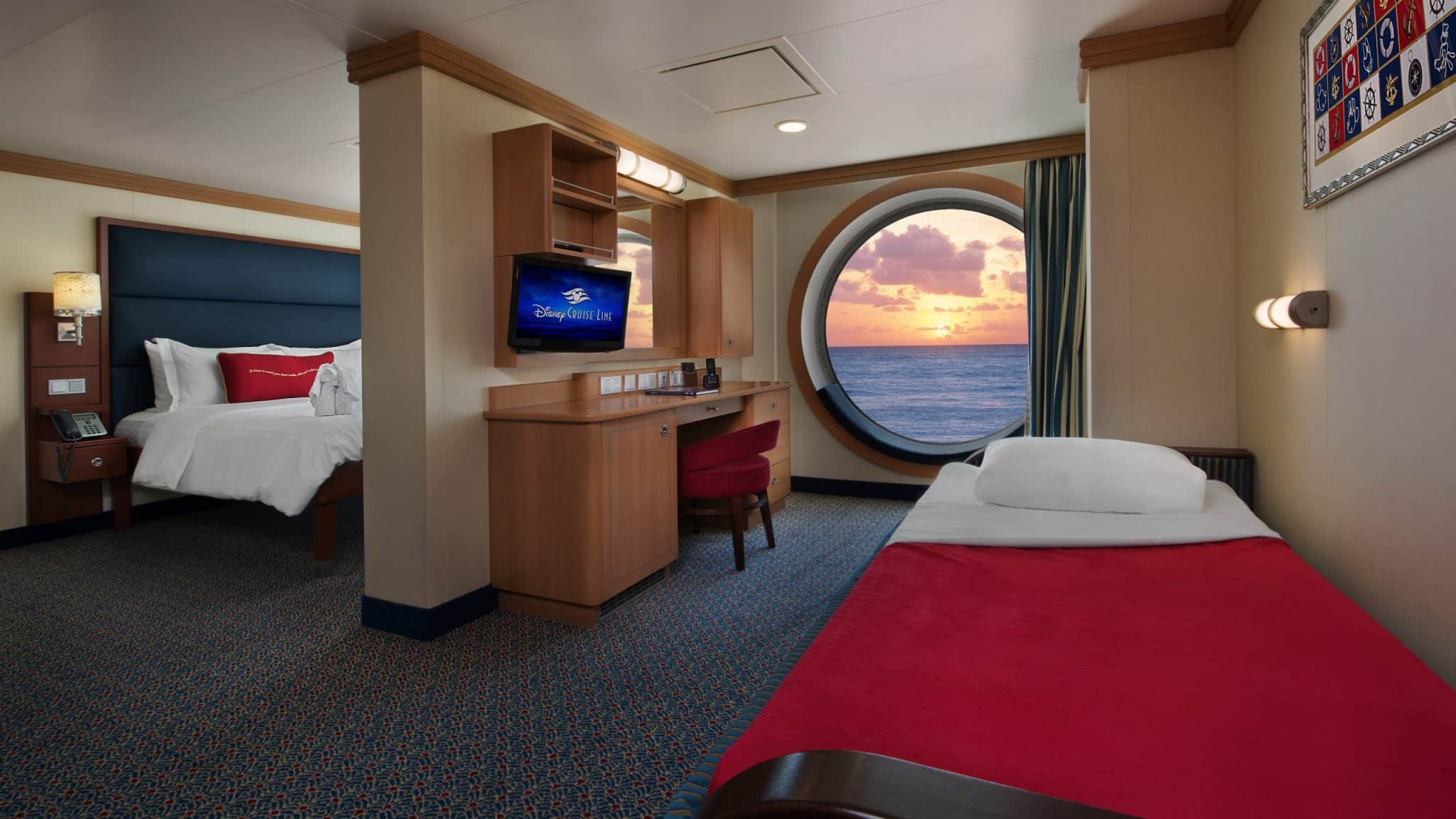 Deluxe Family Oceanview Stateroom with Room Divider